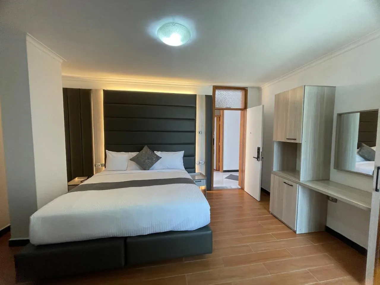 Hammer Luxury Guesthouse Addisz-Abeba Etiópia